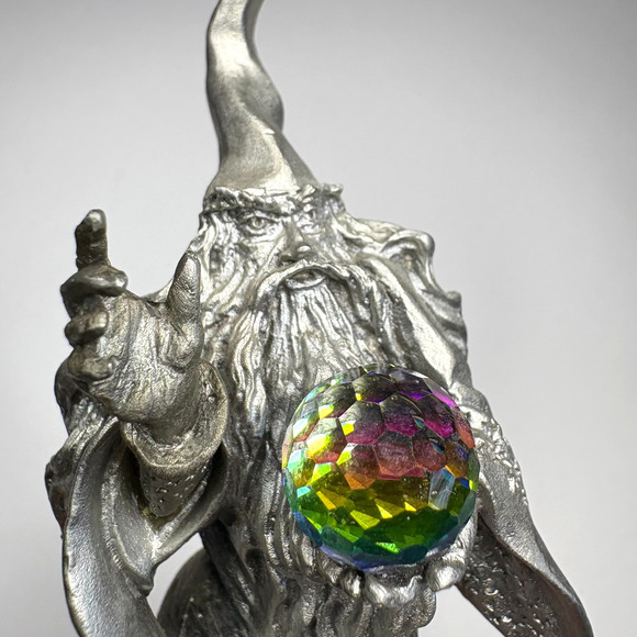 Book Wizard w/ Crystal Ball ,Spell Book Ray Lamb Perth Fine Pewter signed 1986 - Picture 10 of 11